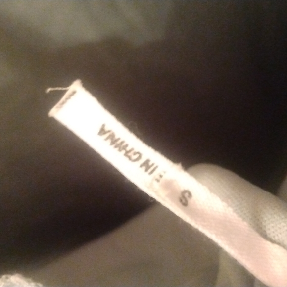 Dress - Picture 6 of 6